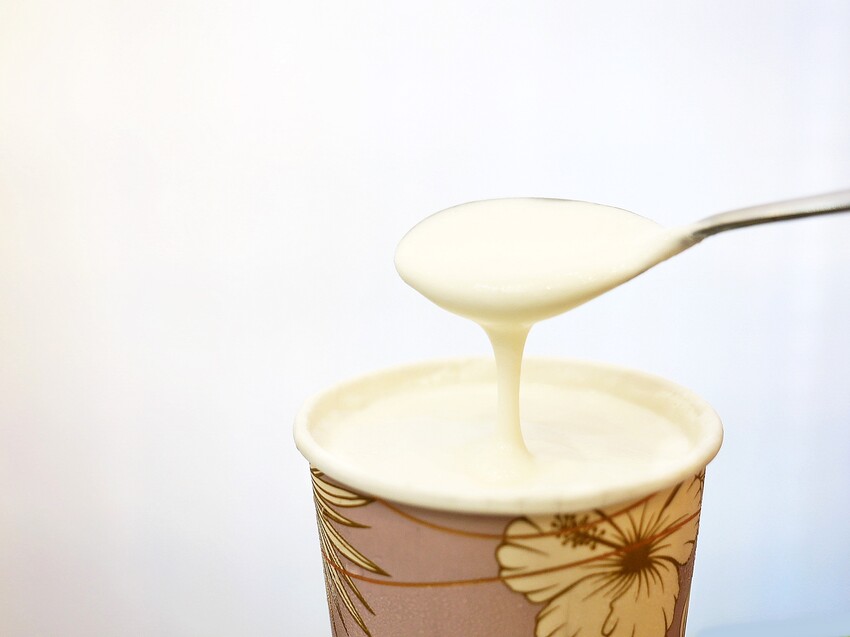 台中飲料店新開幕，得獎台灣茶配上濃郁奶蓋，人氣超高