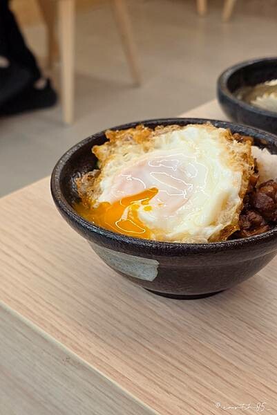 [ 台北美食 ] 大喫鍋物-中山站新開幕質感火鍋 剝皮辣椒 