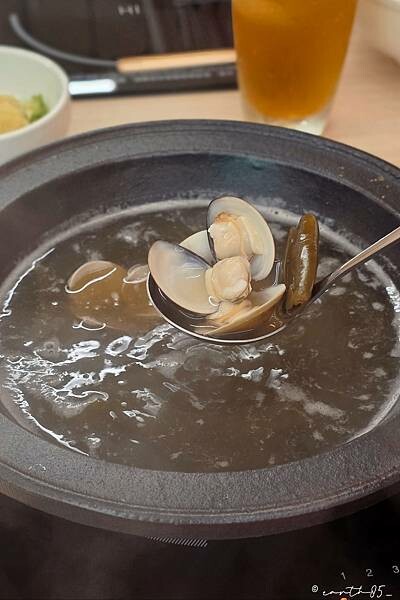 [ 台北美食 ] 大喫鍋物-中山站新開幕質感火鍋 剝皮辣椒 