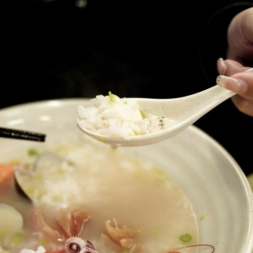 安南區美食推薦│海霸海鮮鍋燒│冷氣店面│料多新鮮又實在│海鮮