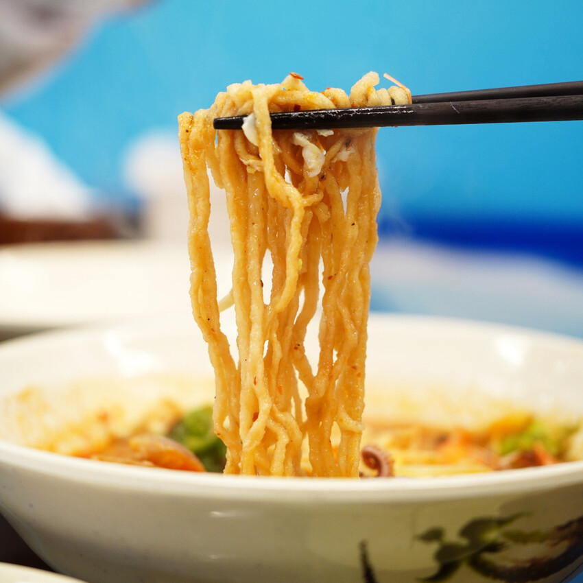 安南區美食推薦│海霸海鮮鍋燒│冷氣店面│料多新鮮又實在│海鮮