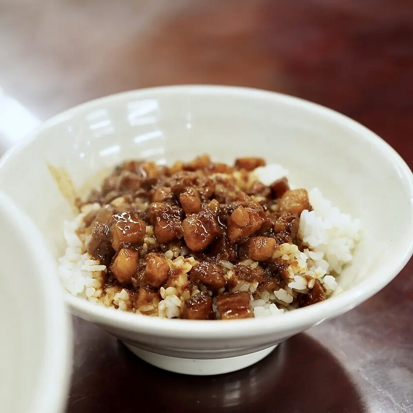 安南區美食推薦│海霸海鮮鍋燒│冷氣店面│料多新鮮又實在│海鮮