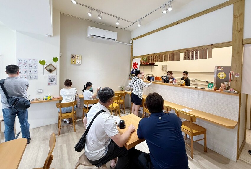 台南超人氣日式水果冰店「冰ㄉ• かき氷」插旗彰化鹿港啦！絕對是鹿港老街必吃冰品！夏日消暑新選擇！中部首店登場！甜點控必收藏！ - 阿華田的美食日記