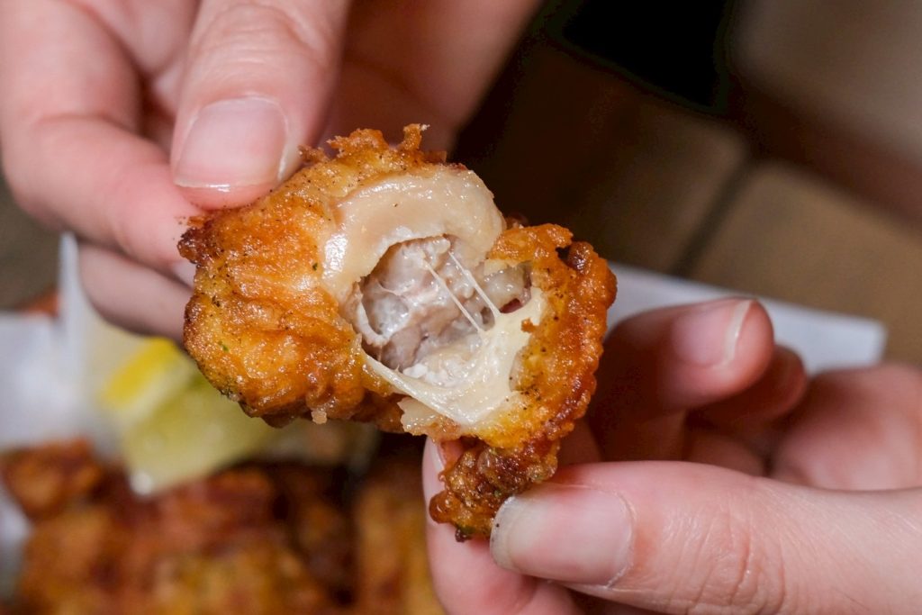 士林串燒推薦！日式月里小酌 串燒居酒屋藏巷弄，超過20款創意串燒。