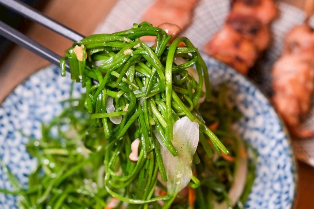 士林串燒推薦！日式月里小酌 串燒居酒屋藏巷弄，超過20款創意串燒。