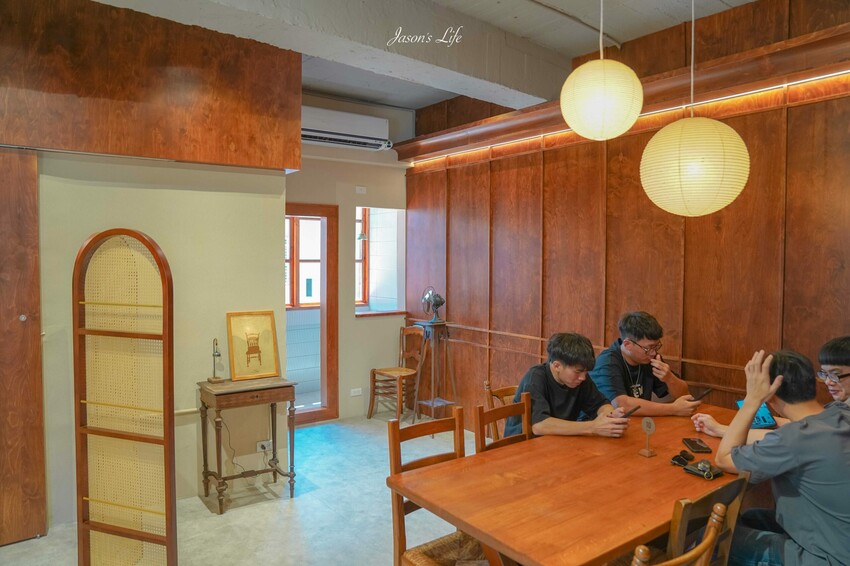 台南中西區老宅甜點!烏木Wumu季節限定水果蛋糕,必訪甜點秘境。