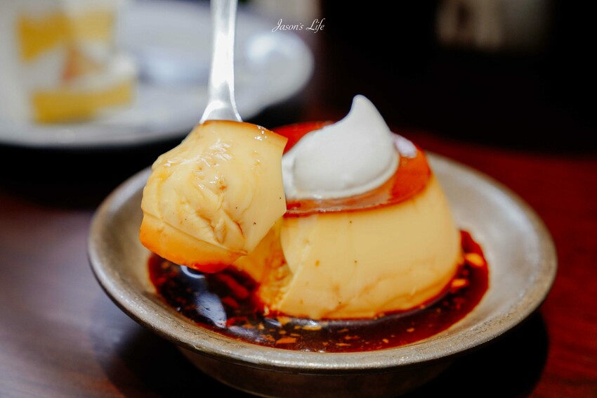 台南中西區老宅甜點!烏木Wumu季節限定水果蛋糕,必訪甜點秘境。