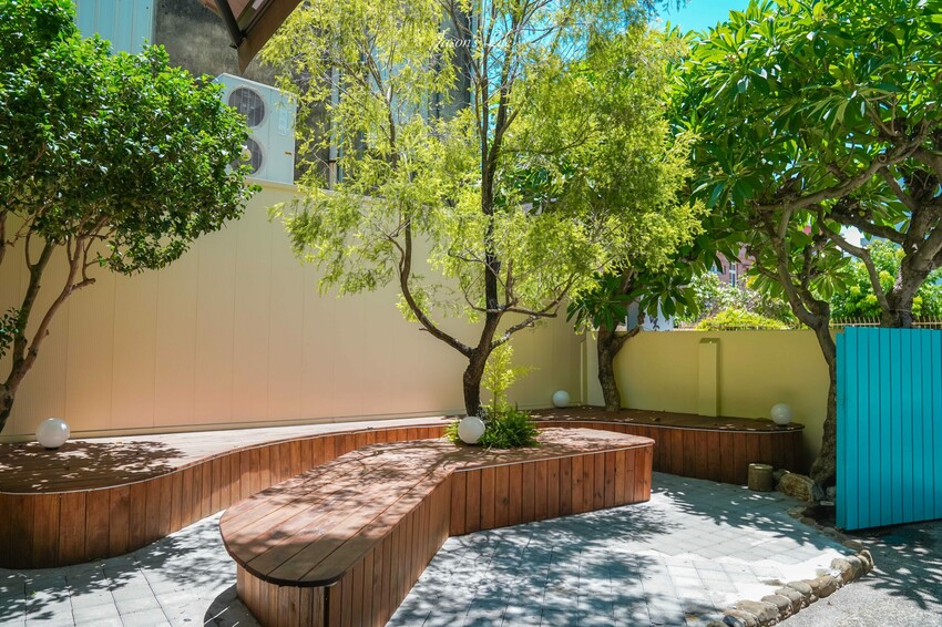 台南甜點新開店！圓可頌必吃「獻烘焙」老宅庭院，近30款口味圓可頌天堂。