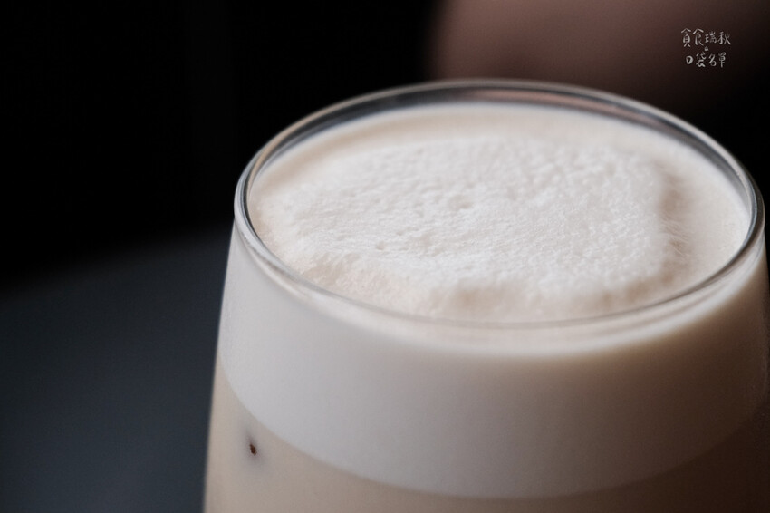 台中西區|人氣打卡咖啡廳!與復古歐式書報攤浪漫邂逅|NEWS 台中西區|人氣打卡咖啡廳!與復古歐式書報攤浪漫邂逅|NEWS