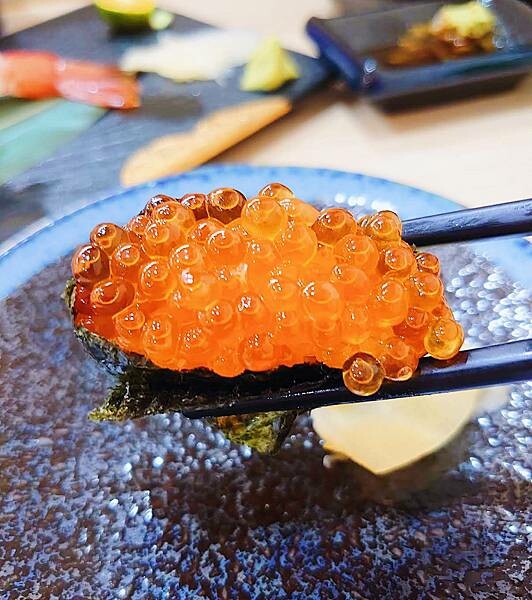 [台北日式]中正區中正紀念堂站「日鑫壽司」新搬遷生意就超好的