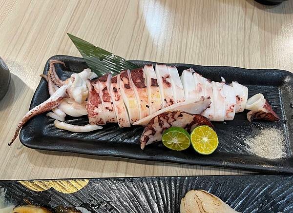 [台北日式]中正區中正紀念堂站「日鑫壽司」新搬遷生意就超好的