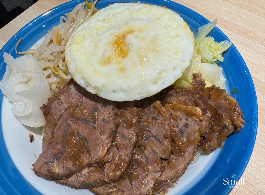 文青質感系老宅食堂【老宅控肉】大推霸王控肉飯、私房牛腱飯|宜 文青質感系老宅食堂【老宅控肉】大推霸王控肉飯、私房牛腱飯|宜