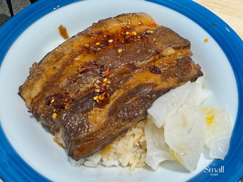 文青質感系老宅食堂【老宅控肉】大推霸王控肉飯、私房牛腱飯|宜 文青質感系老宅食堂【老宅控肉】大推霸王控肉飯、私房牛腱飯|宜