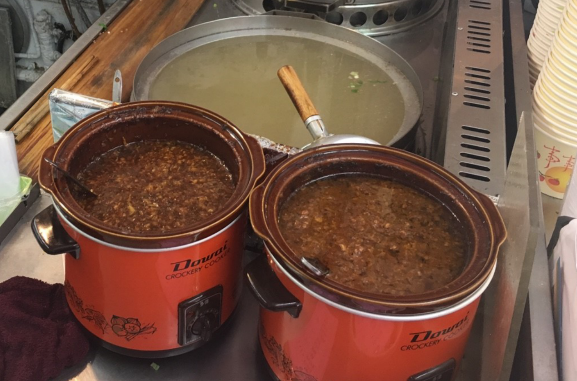 【西門】趙記菜肉餛飩大王|巨無霸餛飩比水餃還大*