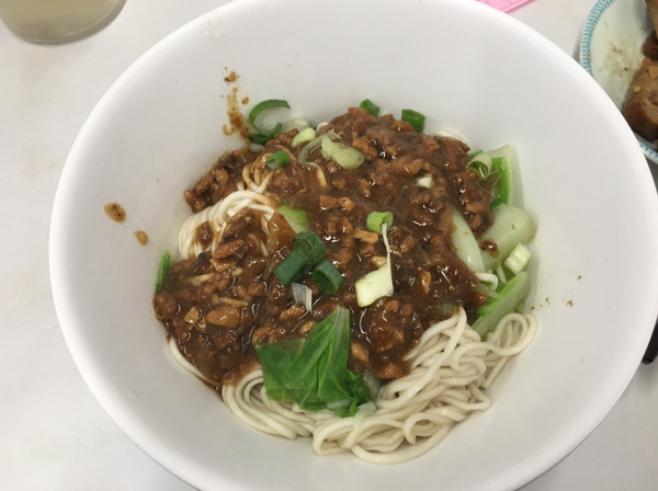 【西門】趙記菜肉餛飩大王|巨無霸餛飩比水餃還大*