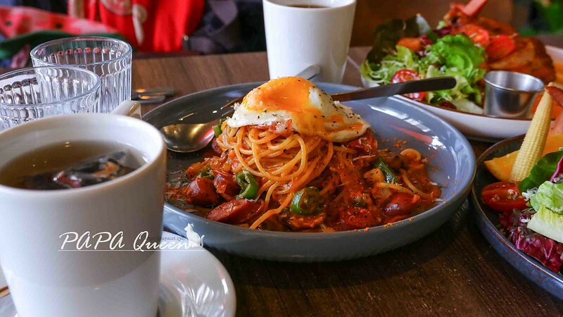台中早午餐推薦！木質系Gohome食研室，必點義大利麵 早餐盤超滿足。