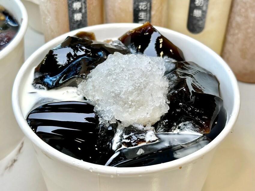 零下幾度兮冰城｜林口國中附近的夏日清涼寶地！芒果冰奶刨冰讓你一口愛上夏季！桃園冰店推薦、林口手搖飲推薦、桃園飲料推薦、林口豆花推薦 - 佛系旅遊筆記