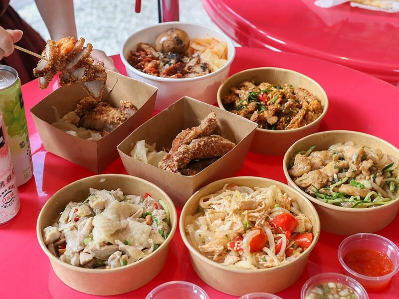 新竹東區必吃台式炸肉、拌攪食涼粉，復古系美食帶你重溫老味道