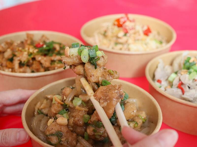 新竹東區必吃台式炸肉、拌攪食涼粉，復古系美食帶你重溫老味道