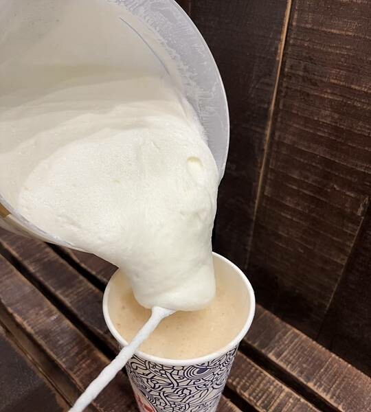 【芭堤啦 瓦煲奶茶-嘉義文化店】喝過瓦煲出來的泰式奶茶嗎? 