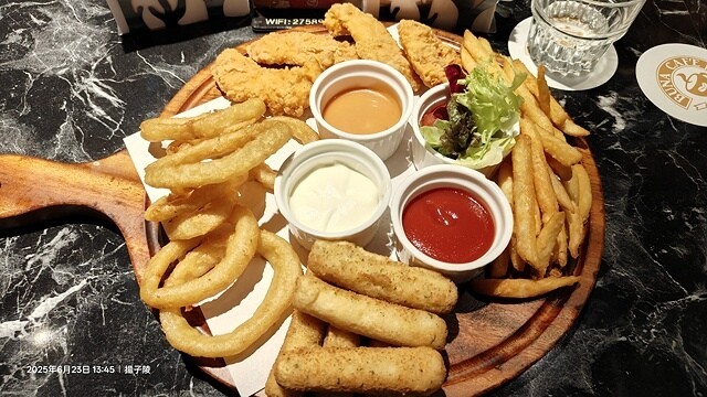 2025 BUNA CAF'E 布納咖啡館 信義館🍜☕,藏身