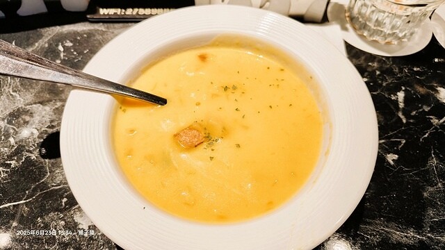 2025 BUNA CAF'E 布納咖啡館 信義館🍜☕,藏身