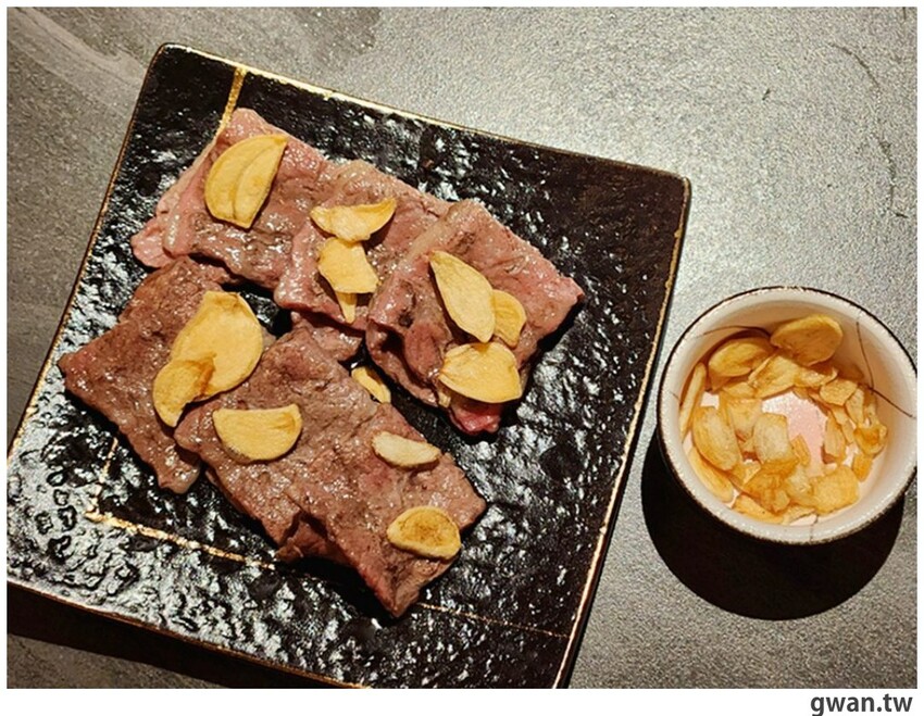 台中人氣燒肉開新店！餐點超用心，連店員名字都有夠好笑