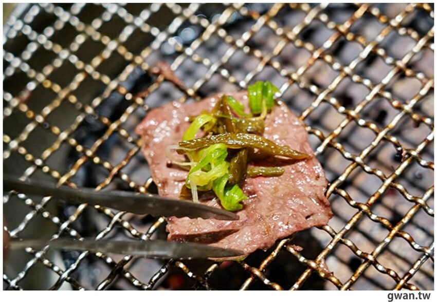 台中人氣燒肉開新店！餐點超用心，連店員名字都有夠好笑