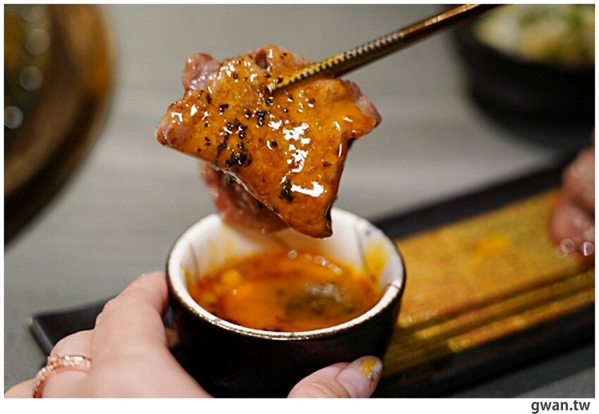 台中人氣燒肉開新店！餐點超用心，連店員名字都有夠好笑