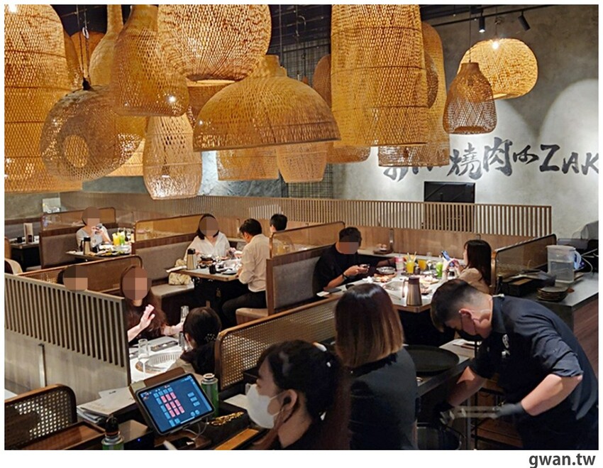 台中人氣燒肉開新店！餐點超用心，連店員名字都有夠好笑