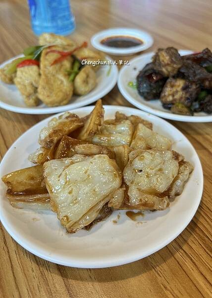 基隆美食【慶有餘】牛肉麵好吃超值，創意小菜超亮眼！