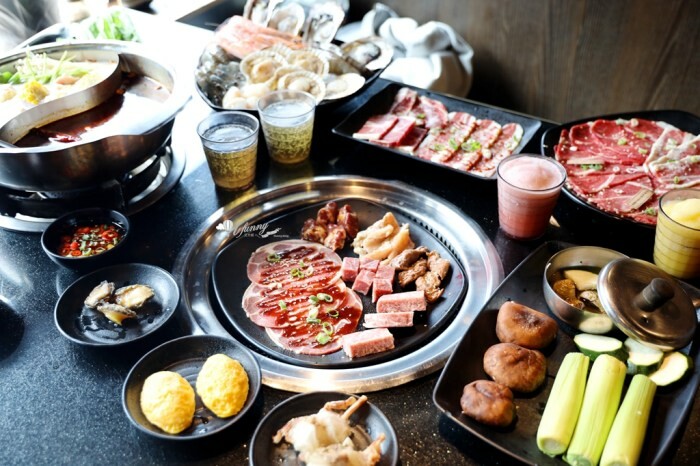 三重國小站美食!雙囍號麵線爆料三寶,麻辣臭豆腐鴨血必吃。