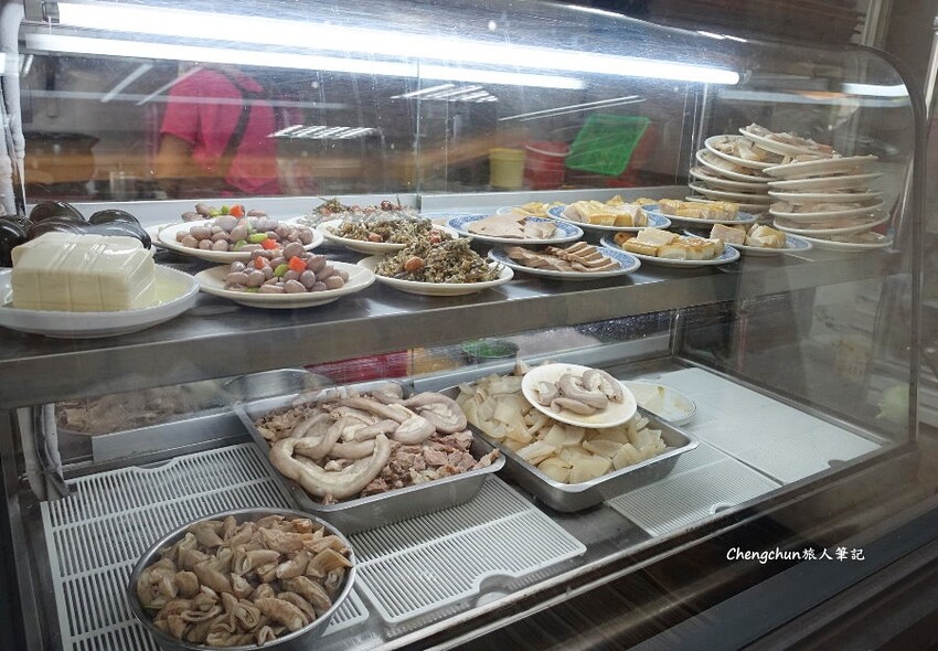 汐止明峰街【楊家意麵、油飯、扁食】高人氣古早味小吃