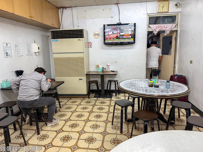 【新竹食記】清大雙喜餛飩、老虎麵 【新竹食記】清大雙喜餛飩、老虎麵