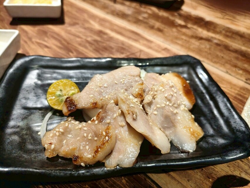 【南港美食涓邸居酒屋】創意料理親民平價/微醺/串燒/燒烤/主
