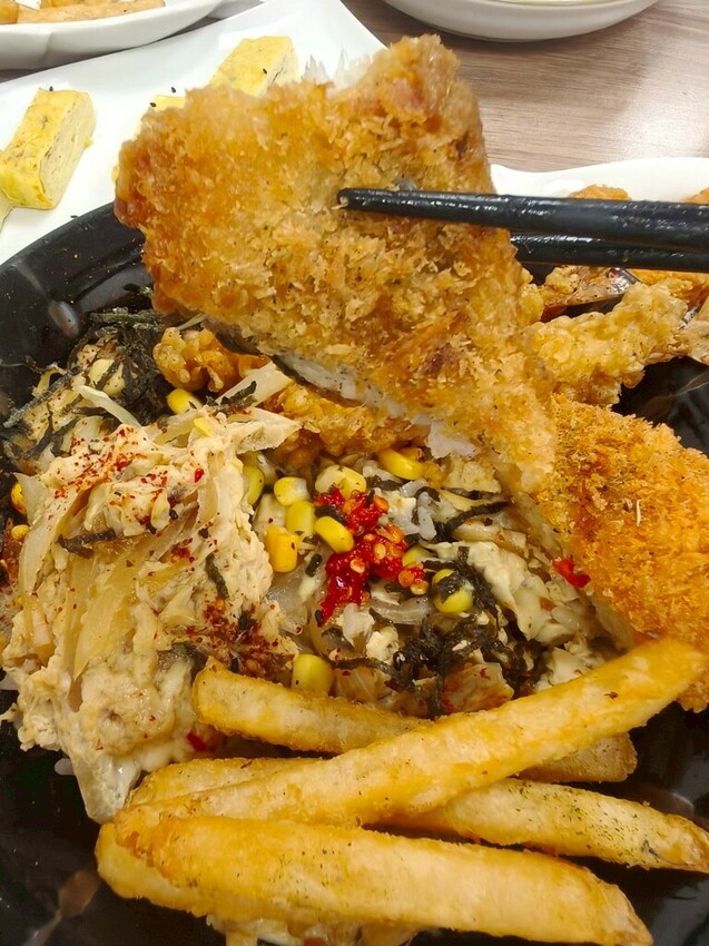 新北三重丼飯美食推薦【新北 丼品香】平價足量的經典日式料理- 新北三重丼飯美食推薦【新北 丼品香】平價足量的經典日式料理-