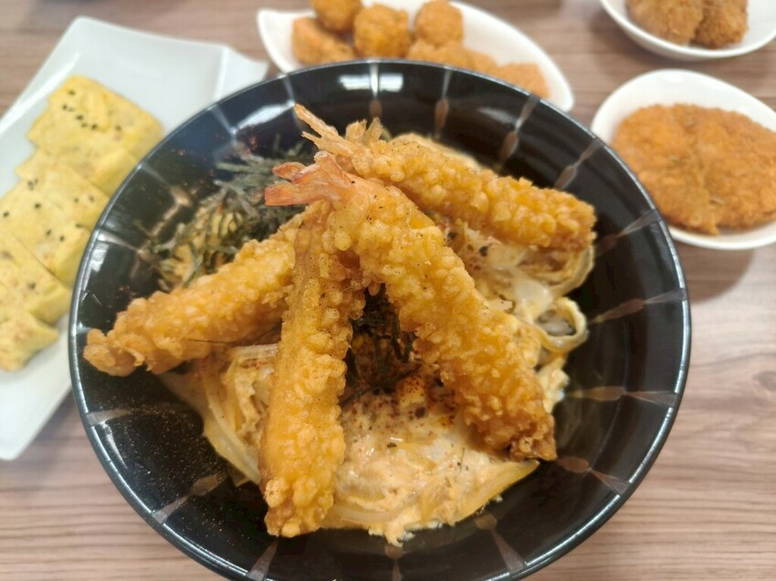 新北三重丼飯美食推薦【新北 丼品香】平價足量的經典日式料理- 新北三重丼飯美食推薦【新北 丼品香】平價足量的經典日式料理-