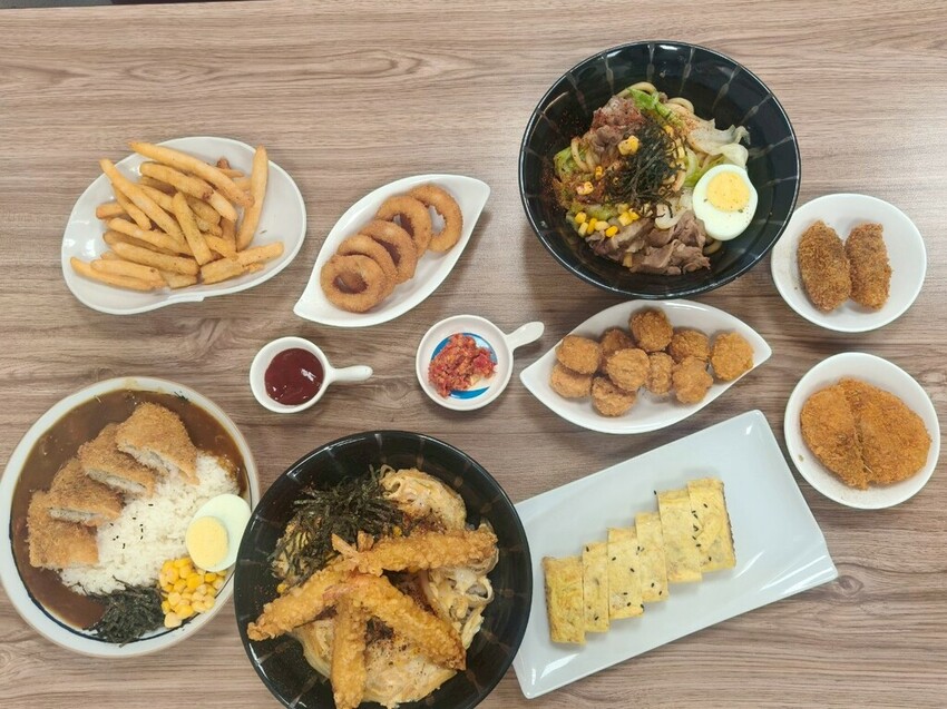 新北三重丼飯美食推薦【新北 丼品香】平價足量的經典日式料理- 新北三重丼飯美食推薦【新北 丼品香】平價足量的經典日式料理-