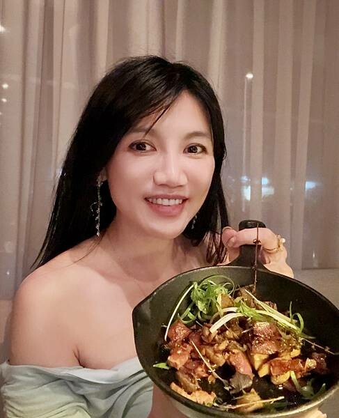 「大安區餐酒館」Cheers&Co.咖啡餐酒館｜東區人氣聚餐