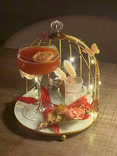 【大安區美食推薦】Cheers&Co.咖啡餐酒館,藏身忠孝復 【大安區美食推薦】Cheers&Co.咖啡餐酒館,藏身忠孝復