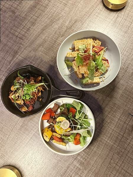 「大安區餐酒館」Cheers&Co.咖啡餐酒館｜東區人氣聚餐