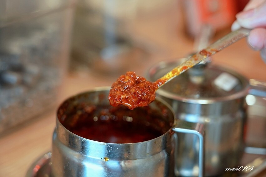 劉財記酸辣粉～選項多樣、份量十足，限量牛肉麵售完就沒了，用餐