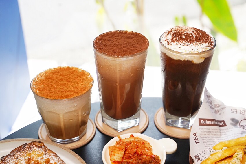 【PAI CAFÉ & BRUNCH八德店】台北小巨蛋附近人氣早午餐咖啡廳，鹹食三明治、蛋捲，還有現烤現煎的法式吐司都超強！寵物友善且平日不限時，超加分！ - 阿華田的美食日記