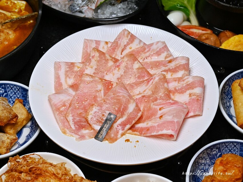 尚石苑石頭火鍋專賣|台中海線人氣鍋物進軍台中太平,超狂新品登場,7/6前還享開幕優惠! - 糖糖's 享食生活