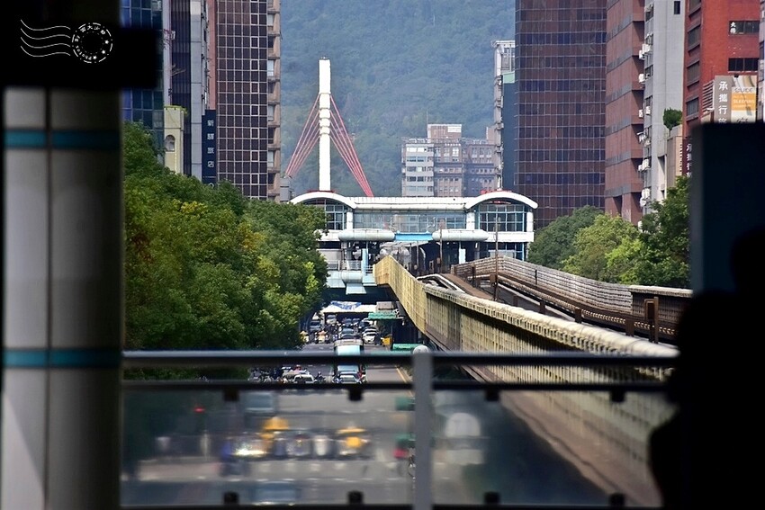捷運忠孝復興站