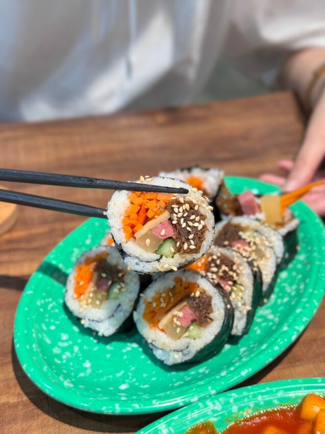 蘆洲美食｜$80元起就吃得到韓式料理！【家常飯朴老師 - 蘆洲5號店】 - 雁雁｜美食 旅遊 生活娛樂