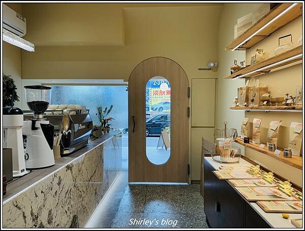 捷運淡水站 ‧ 心茶合一(淡水店)