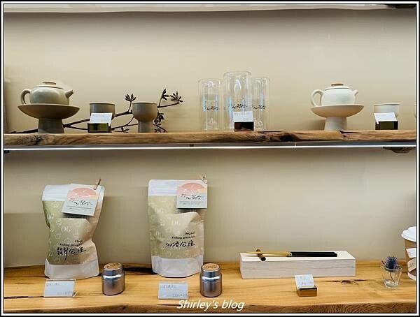 捷運淡水站 ‧ 心茶合一(淡水店)