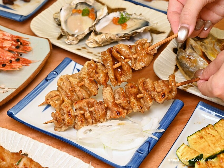 橙月串燒｜台中人氣居酒串燒屋進軍員林，串燒、特色淋麵及浮誇丼飯，當日壽星還有機會整桌免單 - 糖糖's 享食生活