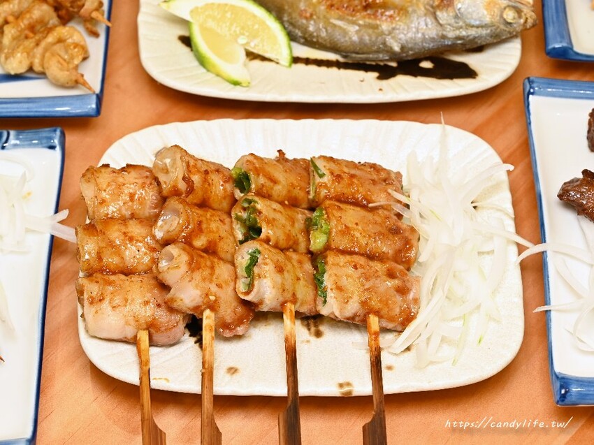 橙月串燒｜台中人氣居酒串燒屋進軍員林，串燒、特色淋麵及浮誇丼飯，當日壽星還有機會整桌免單 - 糖糖's 享食生活